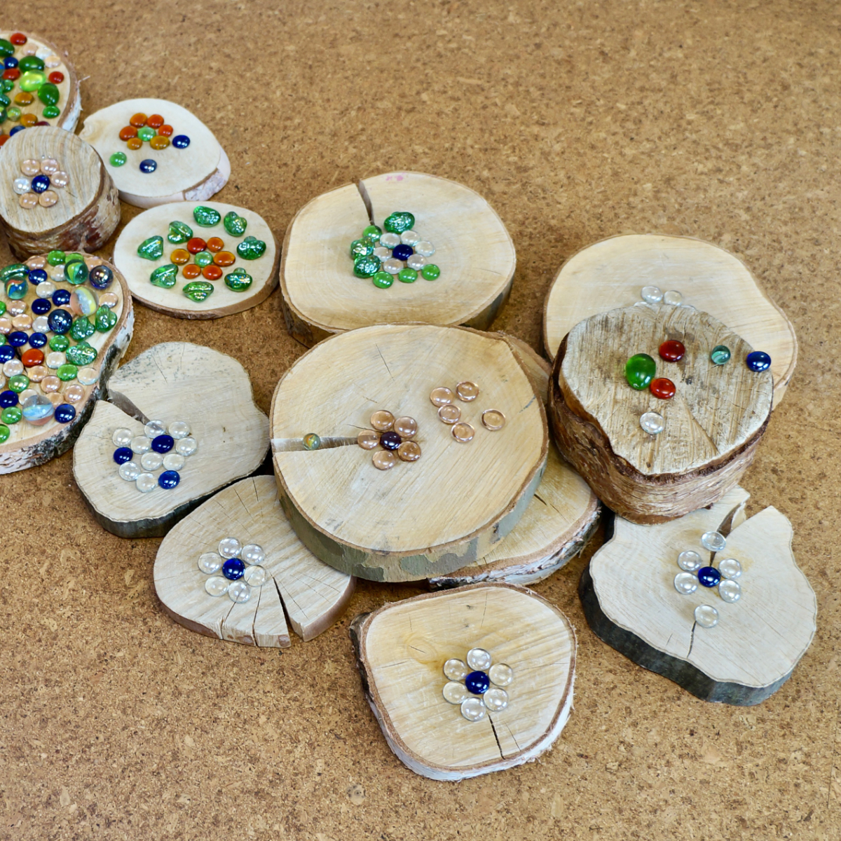 555212_1920x1920-on-