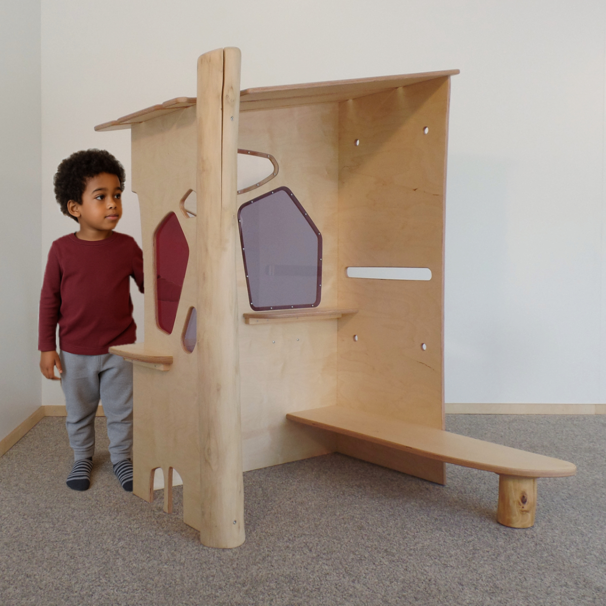 Rollenspielpodest Rotkäppchen mit Kind